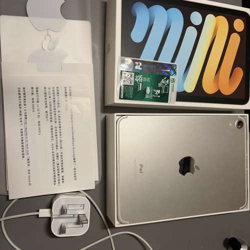 iPad mini 6 LTE starlight 星光色 256gb