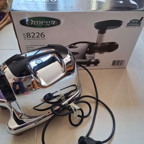 九成新 正版omega multifunctional slow juicer 8226