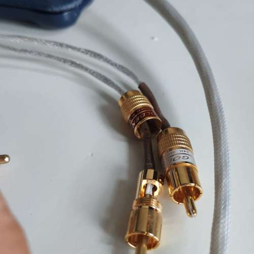 I Want to sell my 4'  long made with USA materials a pair of music cables =$400
