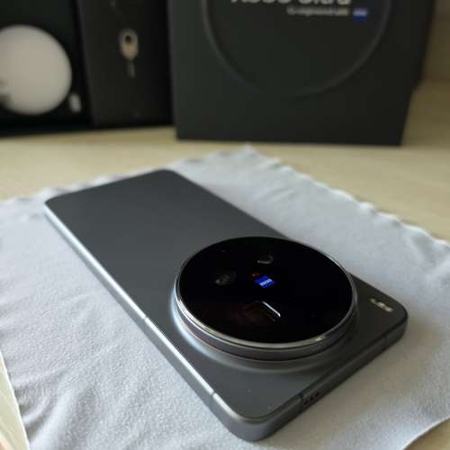 (中環元朗)港行 Vivo X300 Ultra 512gb (HK Warranty to Jun2027)