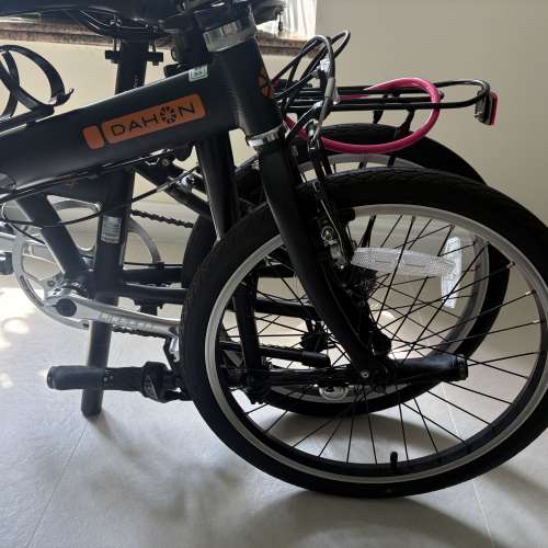 DAHON HIT (KBA061)  大行20吋摺疊單車黑色 (單車有改裝過)