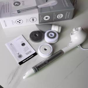 🛀 LA CANDEUR Electric Handheld Shower Brush NEW 全新 電動 手持 沐浴刷 USB-C ...