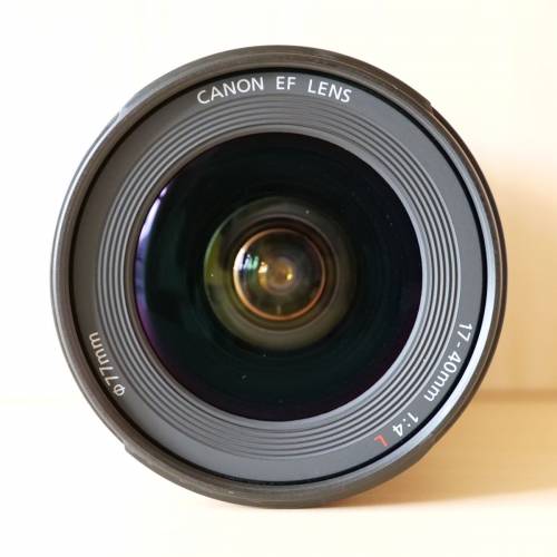 Canon EF 17-40mm f/4L USM 廣角變焦鏡頭 (極新紅圈 L 鏡 / 全幅適用 / 盒裝配件單...