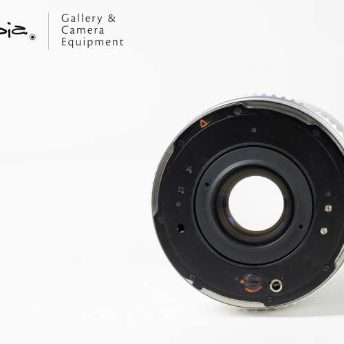 || Hasselblad Carl Zeiss Distagon C 50mm F4 - Silver Chrome with lens hood ||