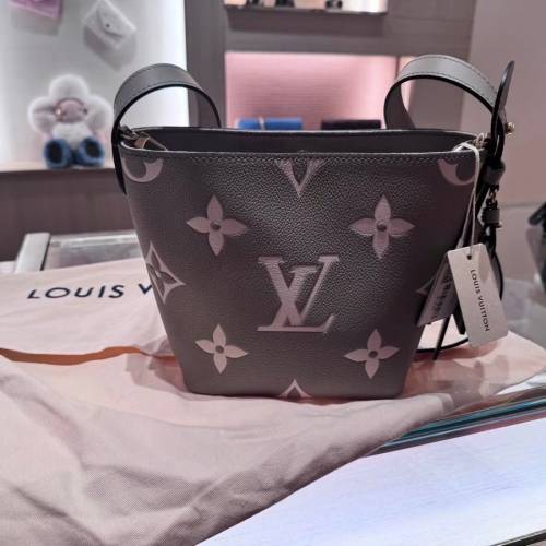 LV all in BB大象灰