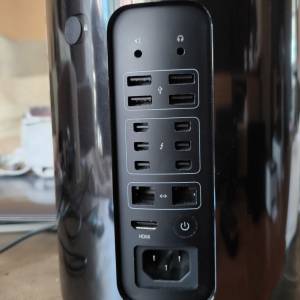 MacPro 6,1 頂配最強規格 E5 12C 64GB Ram 雙 D700 顯卡