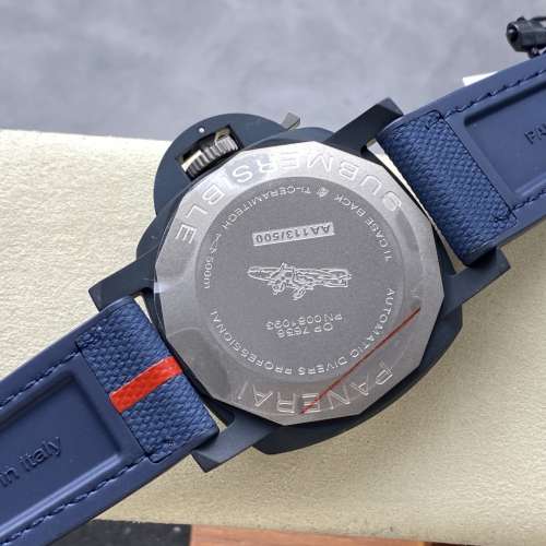 Panerai 沛納海 Submersible PAM1543 424mm LUNA ROSSA