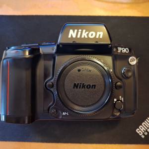Nikon F90