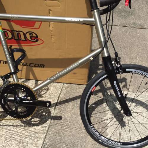 台灣 SPEEDONE R30 Mini Velo 碳纖維前叉 Apex 20速 451 彎把小輪車