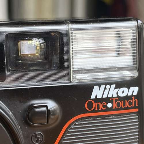 Nikon one touch Macro AF 35mm f/2.8 全自動菲林相機