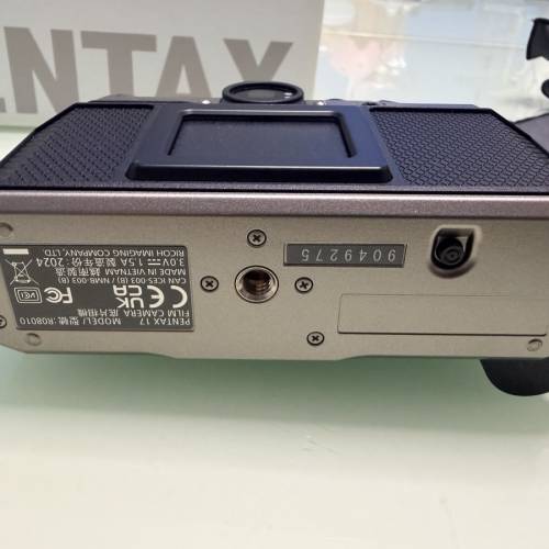 Pentax 17