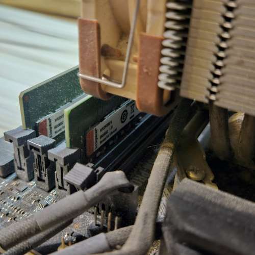 AMD Ryzen 7 3700X + ASUS B450M + 32GB(16X2) DDR4 3200 + Noctua NH-U12A (不拆賣)