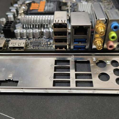 ITX 主版 H610M-ITXeDP  ((包含正版Window11專業版 啟用碼))  Socket 1700 內置WiFi