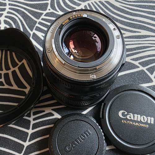 Canon EF 24mm f1.4