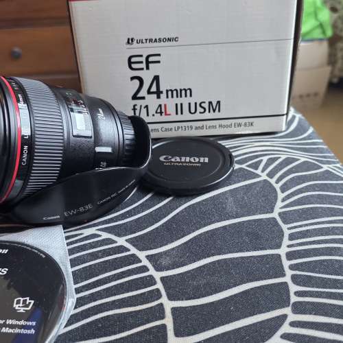 Canon EF 24mm f1.4