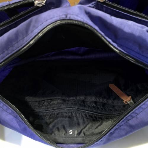 &ldquo; 罕有舊logo&rdquo;Gregory Twin Pocket Shoulder Bag Small Size 斜揹袋 單肩包 香港...