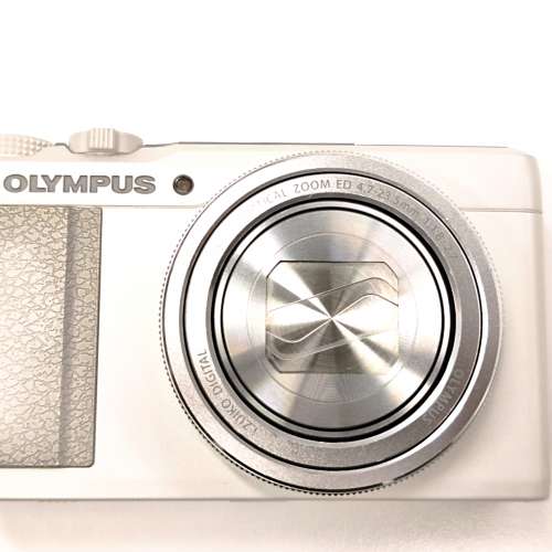 Olympus Stylus XZ-10 白色機身 大光圈 Full HD