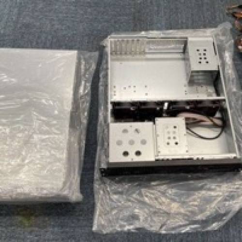 2U Server Case 伺服器 機殼 機箱 連4風扇