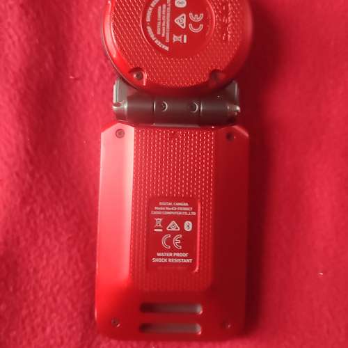 CASIO FR100防水防撞運動摄像照相機