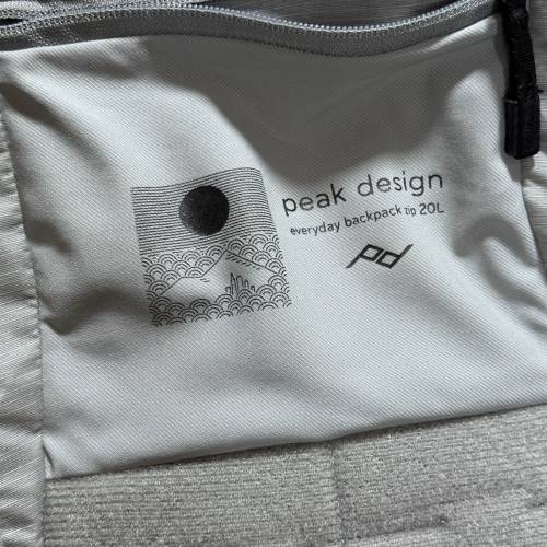 新淨二手少用Peak Design 20L backpack