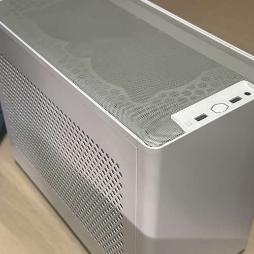 nr200p 5800x x570i gaming v750 16gb ram