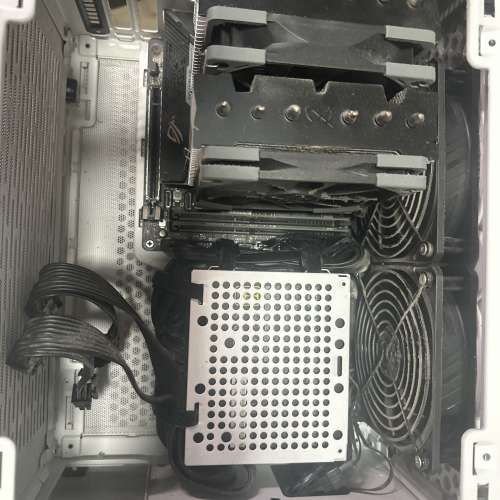 nr200p 5800x x570i gaming v750 16gb ram