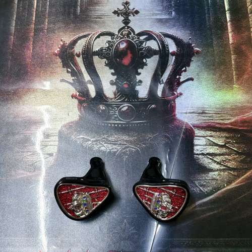 Fort&eacute; Ears MACBETH
