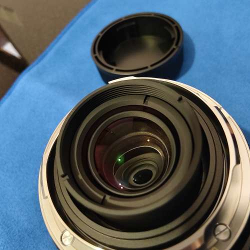 Voigtlander VM 12mm f5.6 III