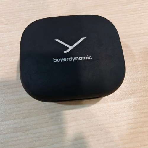 beyerdynamic amiron 300