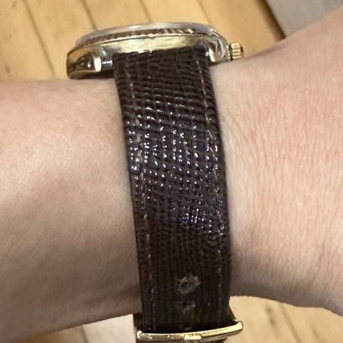 Tudor 75205 金套 布紋面 淨錶 送靚皮帶 原裝包金扣 $6999