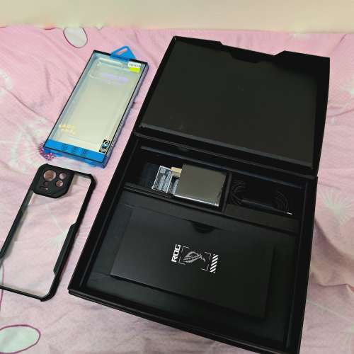 誠售 Asus Rog Phone 9 Pro 黑色 國際Rom 領域買的 全套齊盒