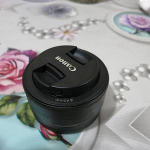 Canon EF-M 22mm f/2.0 STM
