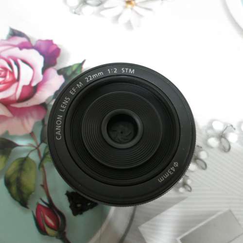 Canon EF-M 22mm f/2.0 STM