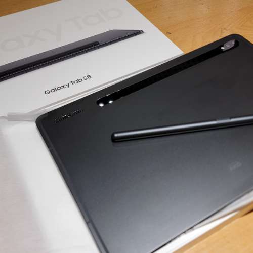 Samsung Tab S8 X800 WiFi version 8+128GB  95% condition
