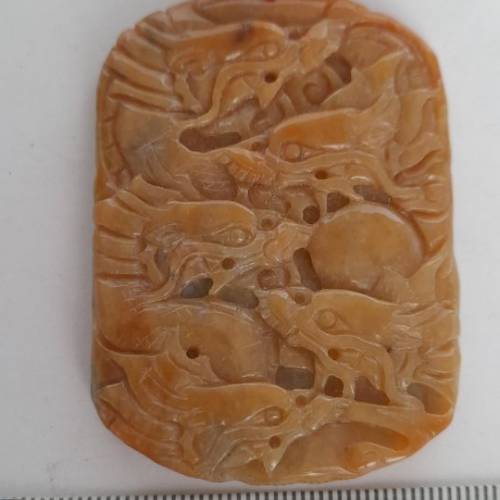 半價清貨。紅翡A玉龍牌，55x40x6mm，雙面雕刻共九龍，配上紅翡頸鏈6mm26寸，原價一...