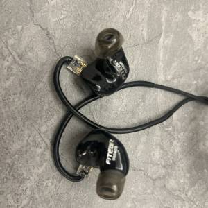 Fitear Universal