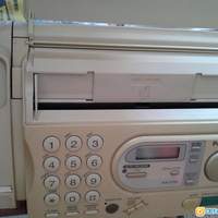 傳真機+電話 Fax Machine 電話(好),傳真機(壞,落唔到紙))