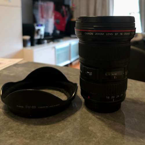 EF16-35mm 2.8L II