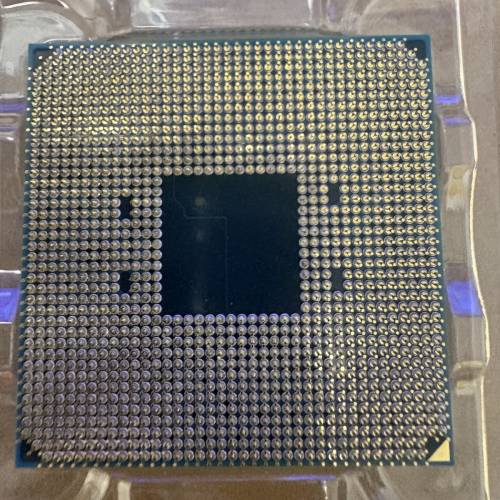 AMD 5700G 一粒