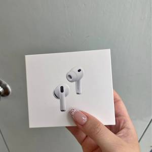 全新AirPods pro 3