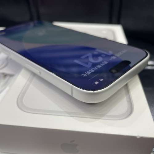 99%New iPhone 17 Pro 256GB 銀色 香港行貨 蘋果保養到2027年2月12日 自用首選超值