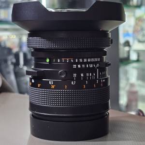 HASSELBLAD 
ClARL ZEISS 30MM F3.5 F-DISTAGON CF
