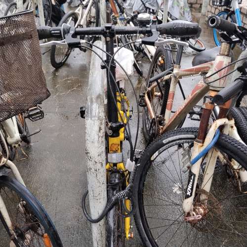 台灣牌子 OYAMA Skyline-pro 鋁合金車身，成人單車一部 ，20吋，可摺。