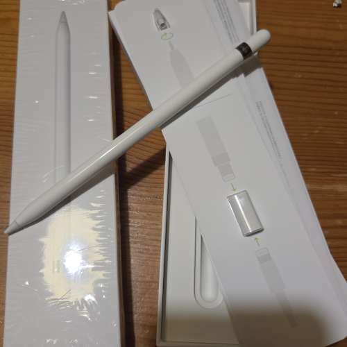 I pad 8代，128 wifi版粉红色95％新連apple pen