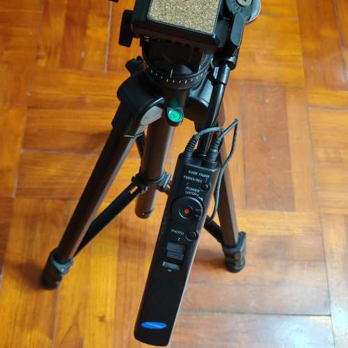 Yunteng 三腳架，帶攝錄機遙控器