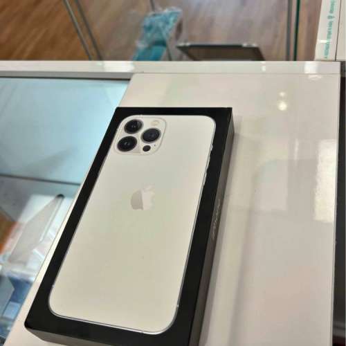 Brand New Apple iPhone 13Pro Max