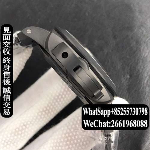Panerai PAM438 全黑陶瓷錶 44mm