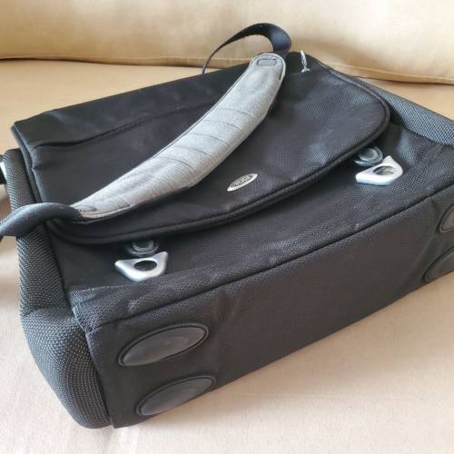 Tumi 公事包