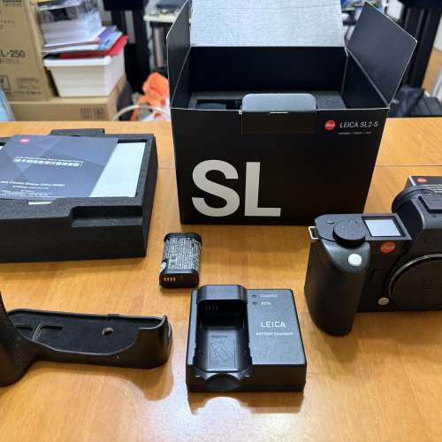 (SOLD) Leica SL2-S Mirrorless 連原廠電全套 (SOLD)