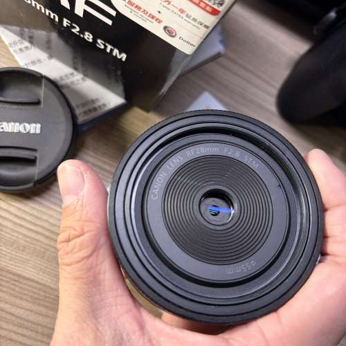 Canon R8 + RF 28mmF2.8 + RF 50mmF1.8 + RF15-30mm F4.5-6.3 IS STM